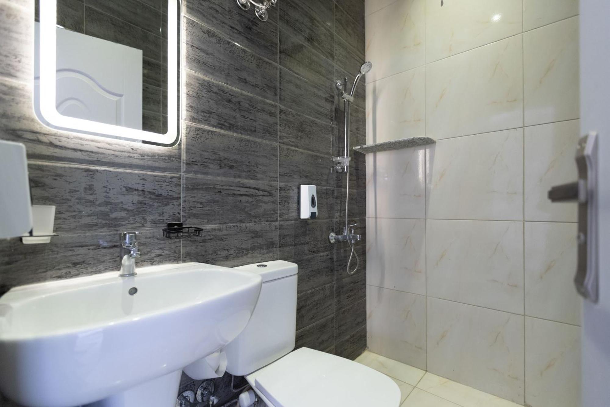 The Grand Pyramids View Hotel Kafret el-Gabal Room photo